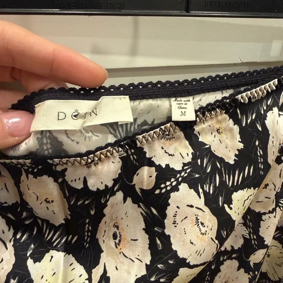 Doen Elowette Skirt - size M - Picture 4 of 4
